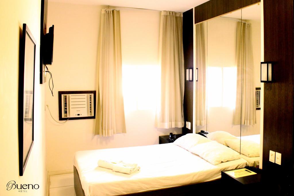 Valentina Rio Hostal *